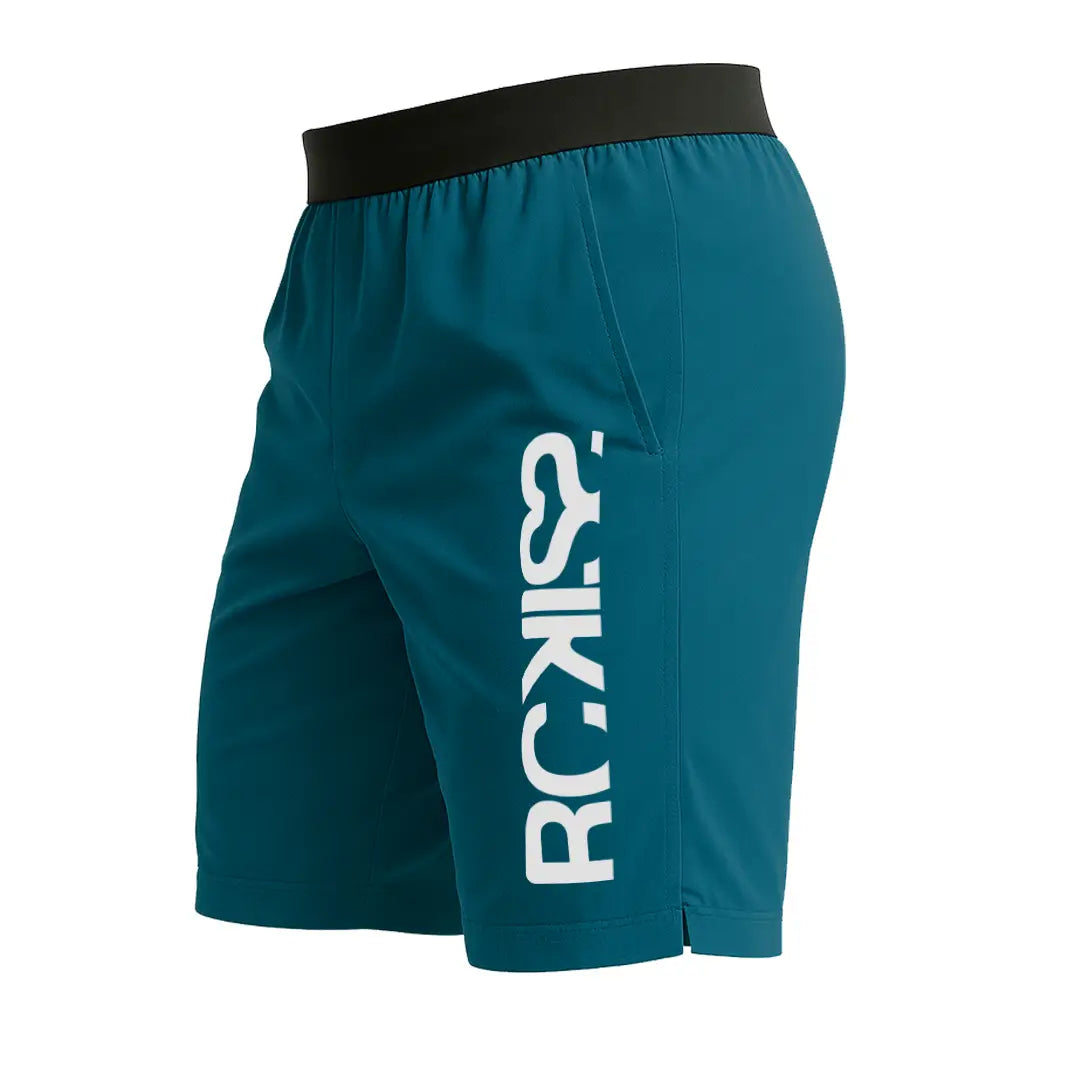 SHORT AZUL TORMENTA MARCA RCKISS CINTURA ELASTICO NEGRO CON LOGOTIPO RCKISS EN BLANCO EN LA PIERNA IZQUIERDA