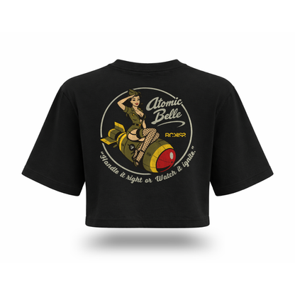 Crop top Atomic Belle Rckiss, diseño trasero pin-up girl sobre bomba vintage, texto "Handle it right or Watch it ignite", color negro, mujer fitness