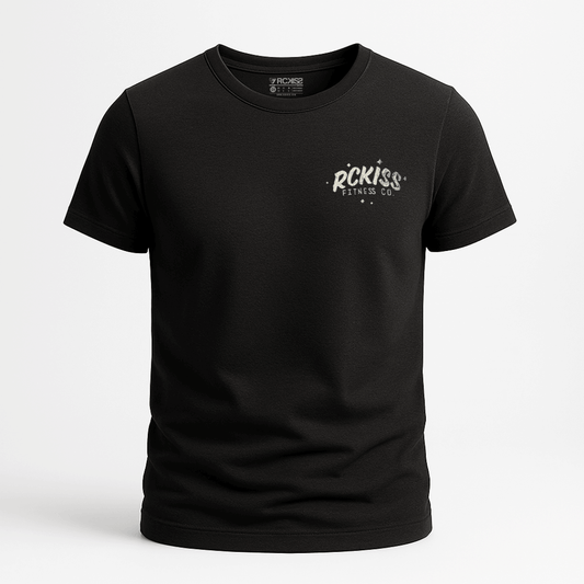 Playera NEGRA con ilustración trasera de una mujer estilo pin-up levantando barra con pesas y texto “Fran’s Plate Cleaners”, “These are the only plates we clean” y “Call now! 21-15-09”. Estilo retro, temática de CrossFit.