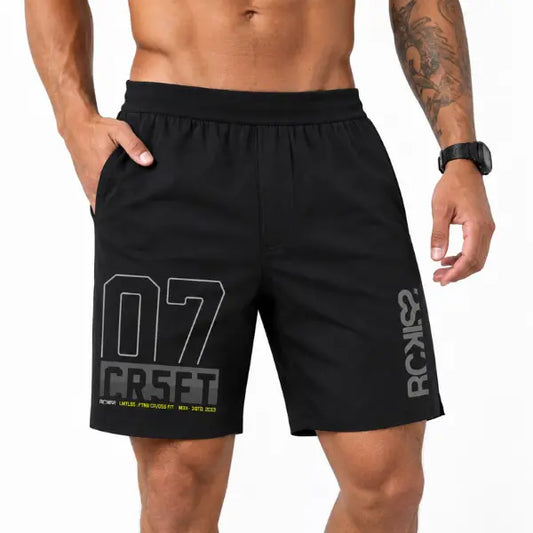Atleta usando el Short RCKISS CF Series RIVAL color Negro Abismo, corte largo 17 pulgadas para crossfit y gym